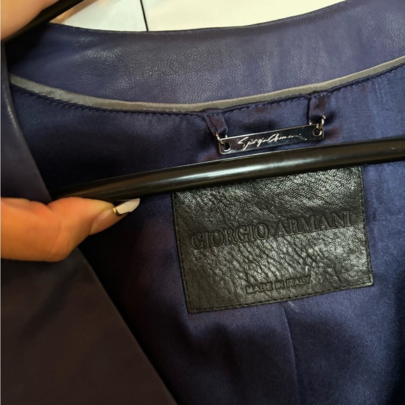 Giorgio Armani lamb leather and silk blazer - Picture 7 of 9